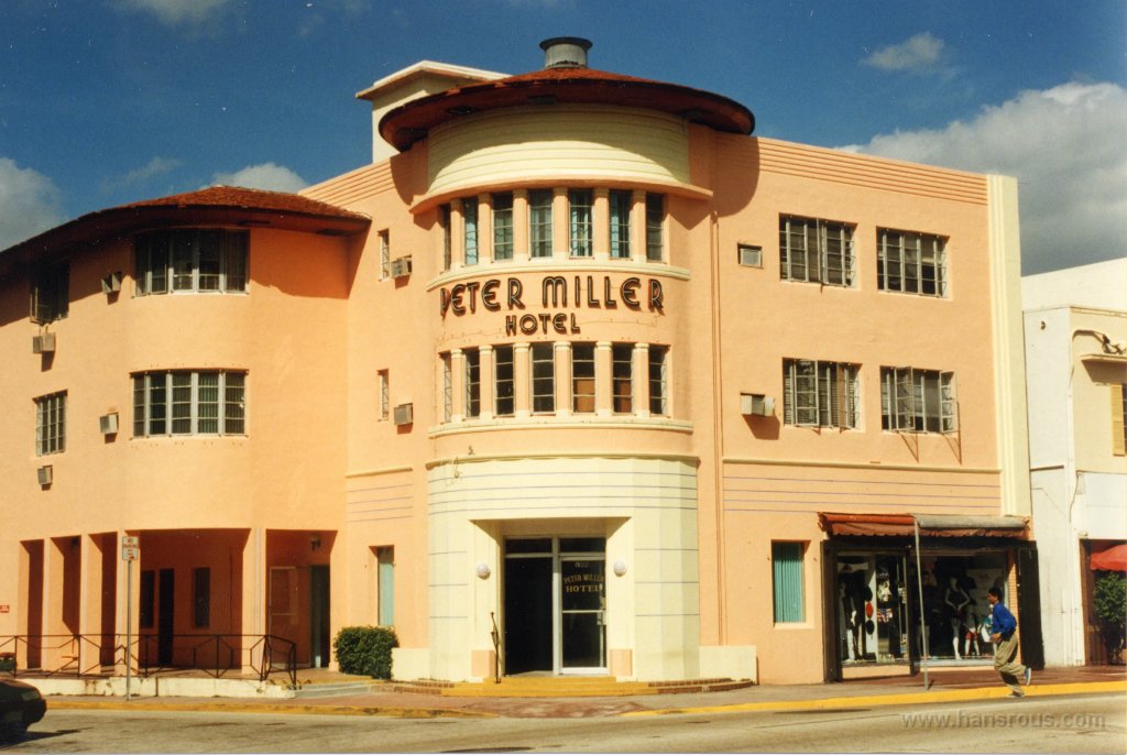 21 Miami Art Deco District